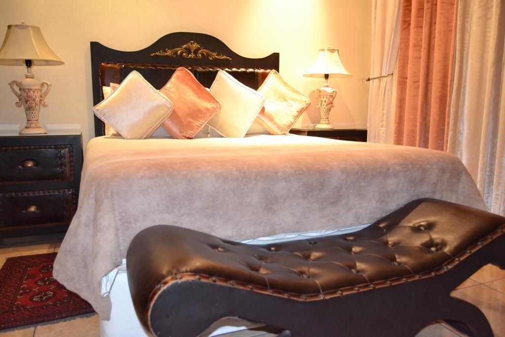 Kimberley Manor Guesthouse Kültér fotó