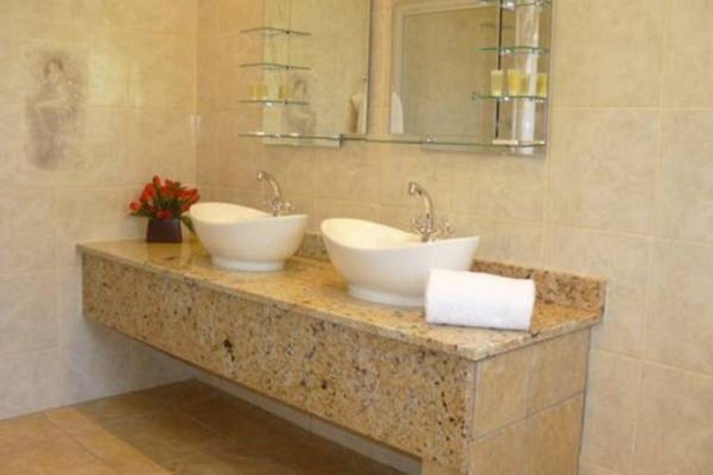 Kimberley Manor Guesthouse Kültér fotó