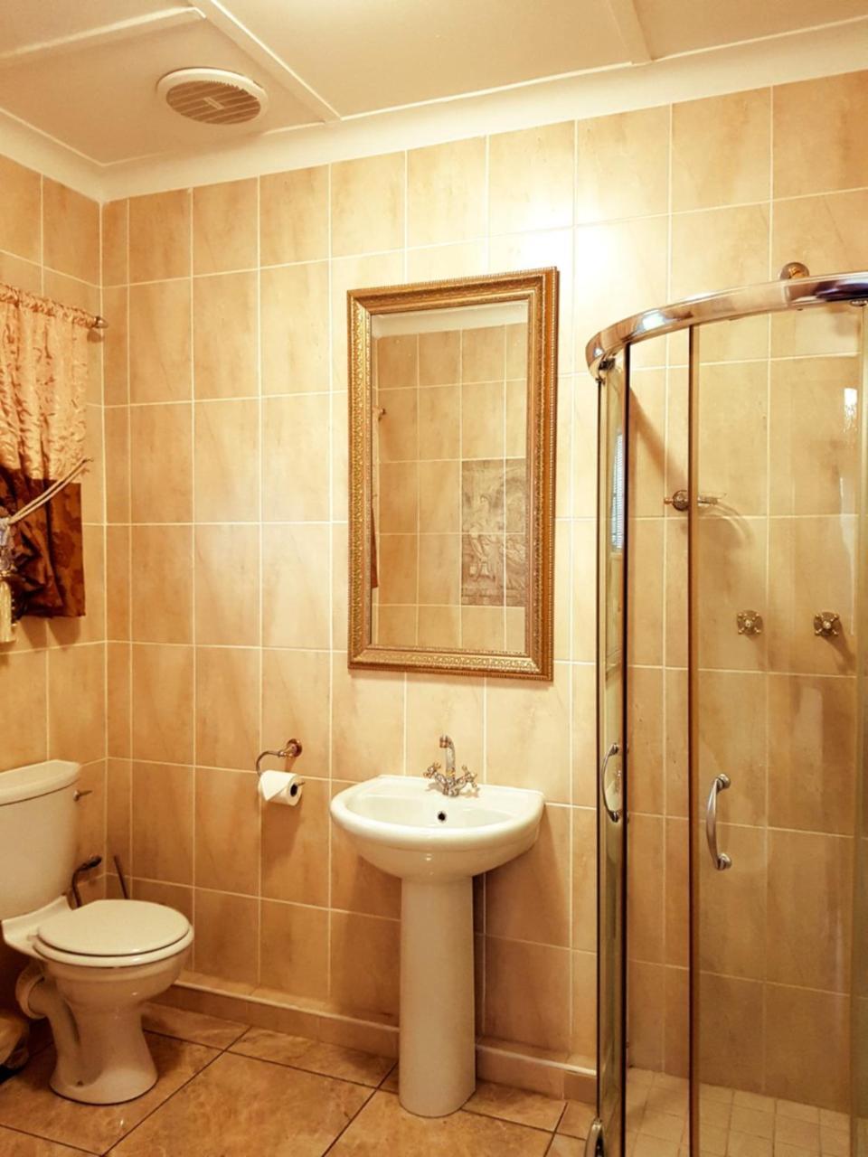 Kimberley Manor Guesthouse Kültér fotó